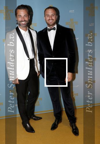 Amsterdam 7 oktober 2019
Premiere de belofte van Pisa in Tuschinski. Jim bakkum en Jan Kooijman