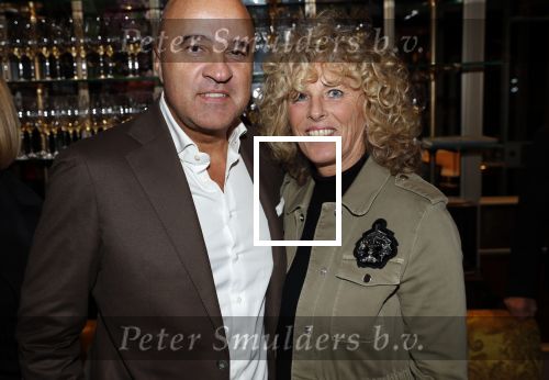 Amsterdam 3 november 2019
Boekpresentatie Yce Sidibeh in hotel 27 . John v d Heuvel met zijn vrouw