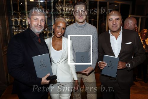 Amsterdam 3 november 2019
Boekpresentatie Yce Sidibeh in hotel 27 . Mark Teurlings Lange Frans en John v d Heuvel