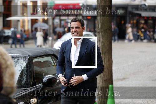 Amsterdam 3 november 2019
Kenneth Perez met zijn mini copper cabrio op de Dam.