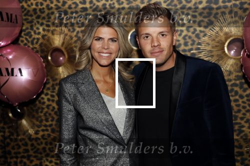 Amsterdam 6 november 2019
Presentatie Kek mama TV bij Mama Kelly.
Kim Kotter gaat voor ze vloggen. Kim en haar man Jaap Reesema