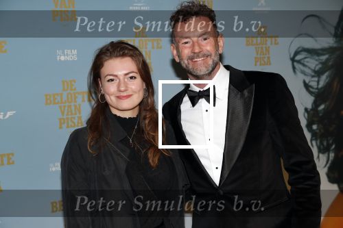 Amsterdam 7 oktober 2019
Premiere de belofte van Pisa in Tuschinski. raymond v d Klundert (Kluun) met zijn dochter