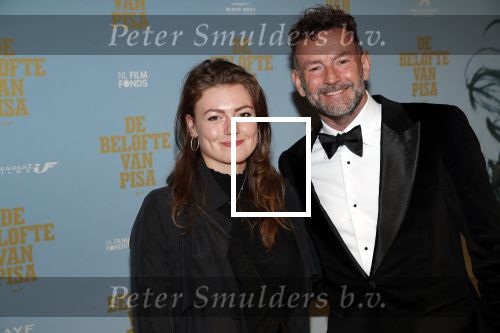 Amsterdam 7 oktober 2019
Premiere de belofte van Pisa in Tuschinski. raymond v d Klundert (Kluun) met zijn dochter