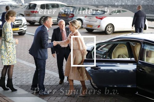 Amsterdam 4 november 2019
Koningin Maxima en prinses Beatrix arriveren bij uitreiking prins Bernhard cultuurprijs in theater aan het IJ.
