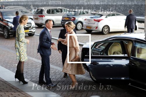 Amsterdam 4 november 2019
Koningin Maxima en prinses Beatrix arriveren bij uitreiking prins Bernhard cultuurprijs in theater aan het IJ.