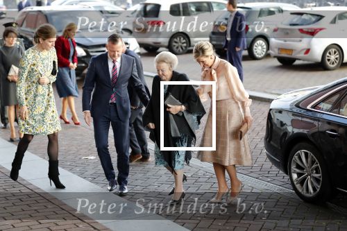 Amsterdam 4 november 2019
Koningin Maxima en prinses Beatrix arriveren bij uitreiking prins Bernhard cultuurprijs in theater aan het IJ.