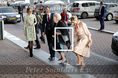 Amsterdam 4 november 2019
Koningin Maxima en prinses Beatrix arriveren bij uitreiking prins Bernhard cultuurprijs in theater aan het IJ.