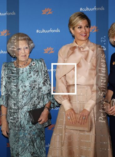 Amsterdam 4 november 2019
Koningin Maxima en prinses Beatrix arriveren bij uitreiking prins Bernhard cultuurprijs in theater aan het IJ.