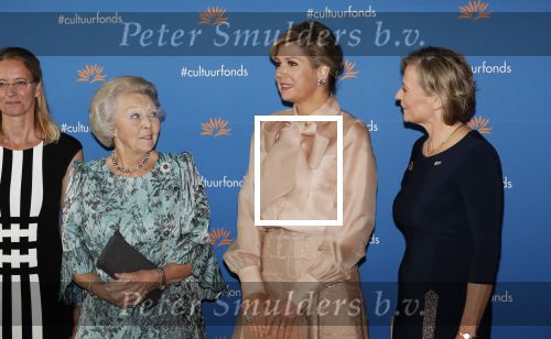 Amsterdam 4 november 2019
Koningin Maxima en prinses Beatrix arriveren bij uitreiking prins Bernhard cultuurprijs in theater aan het IJ.