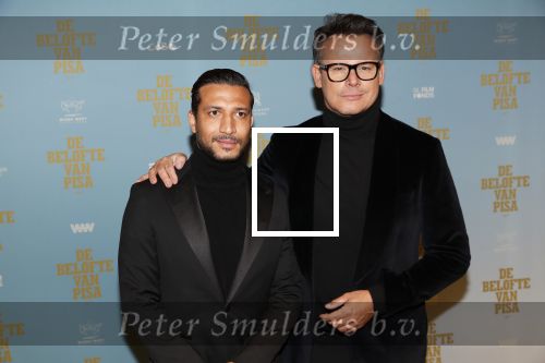 Amsterdam 7 oktober 2019
Premiere de belofte van Pisa in Tuschinski. Leco v Zadelhoff met zijn vriend