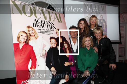 Amsterdam 12 november 2019
Presentatie nieuwe Nouveau met Leco v Zadelhoff als gast hoofdredakteur. De presentatie vond plaats in hotel The Dylan . Leco Leontine Borsato Claudia Straatmans Caroline Tensen Babette Cremer en Angela Groothuizen