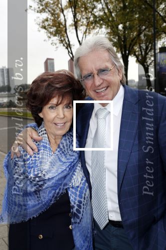 Rotterdam 14 oktober 2019
Surprise feestje voor Gerard Cox. Lee Towers kwam met zijn vrouw Laura