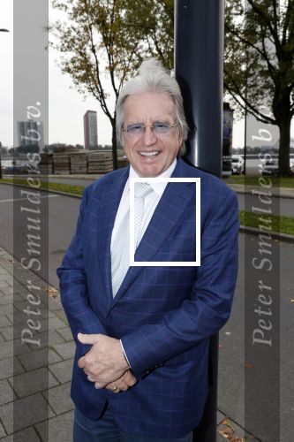 Rotterdam 14 oktober 2019
Surprise feestje voor Gerard Cox. Lee Towers kwam met zijn vrouw Laura