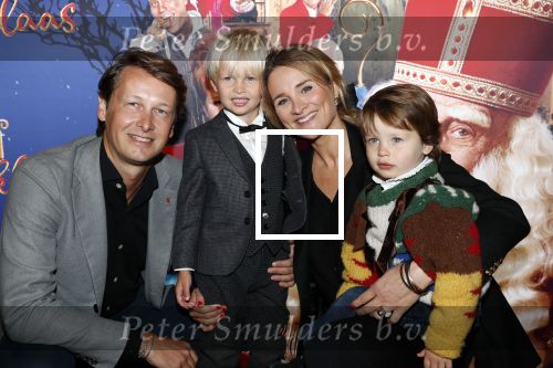 Amsterdam 5 oktober 2019
Premiere Sinterklaasfilm in pathe Arena . Lieke v Lexmond kwam met haar man Bas v Veggel en hun zoons