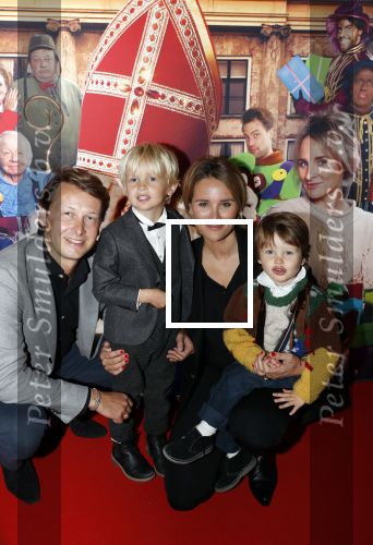 Amsterdam 5 oktober 2019
Premiere Sinterklaasfilm in pathe Arena . Lieke v Lexmond kwam met haar man Bas v Veggel en hun zoons