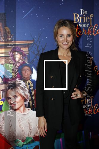 Amsterdam 5 oktober 2019
Premiere Sinterklaasfilm in pathe Arena . Lieke v Lexmond kwam met haar man Bas v Veggel en hun zoons