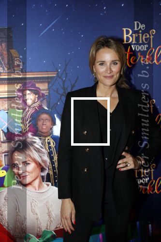 Amsterdam 5 oktober 2019
Premiere Sinterklaasfilm in pathe Arena . Lieke v Lexmond kwam met haar man Bas v Veggel en hun zoons