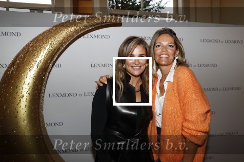 Amsterdam 10 oktober 2019
Presentatie kalendar van Lieke en Jetteke v Lexmond. Lieke met goede vriendin Cooske