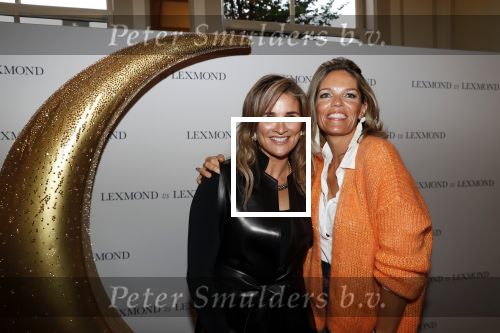 Amsterdam 10 oktober 2019
Presentatie kalendar van Lieke en Jetteke v Lexmond. Lieke met goede vriendin Cooske