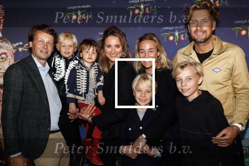 Den Haag 13 september 2019
Premiere Cirque du Soleil op het malieveld in Den Haag. Lieke v Lexmond met man Bas v Veggel en hun kinderen. Ook op de foto Jetteke v Lexmond met man en zoons