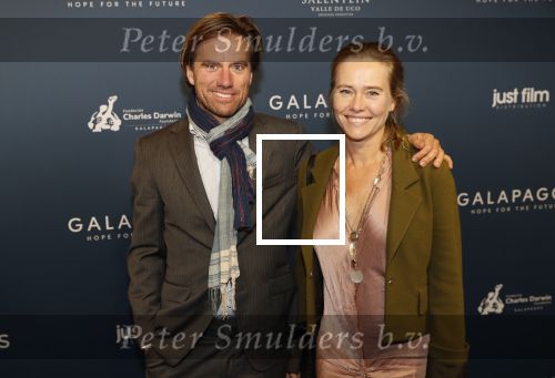 Amsterdam 28 oktober 2019
Premiere Galapagos in Tuschinski. Liesbeth Kamerling met haar broer Kristiaan