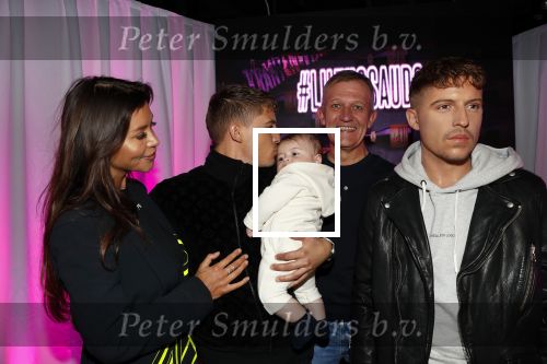Amsterdam 9 oktober 2019
Lil kleine beeld onthulling bij Madame Tussaud.
Zijn vriendin Jaimie Vaes zijn zoontje en zijn vader zijn ook aanwezig.