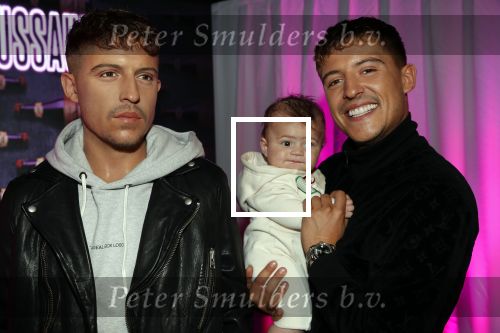 Amsterdam 9 oktober 2019
Lil kleine beeld onthulling bij Madame Tussaud.
Zijn vriendin Jaimie Vaes zijn zoontje en zijn vader zijn ook aanwezig.