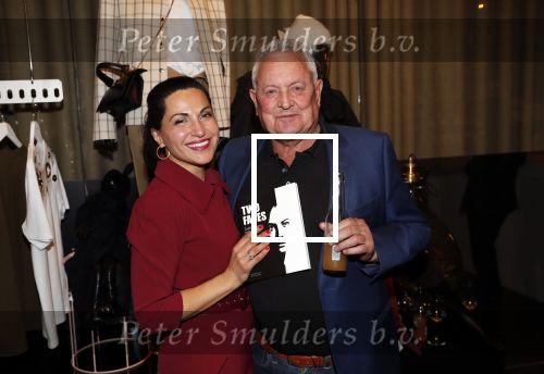 Amsterdam 12 november 2019
lancering van het boek Two Faces van Ali Pirayesh in the Dutchess.
Lili Genee met Rob Heilbronn