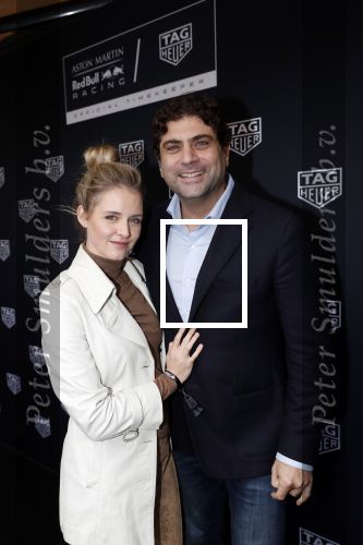 Amsterdam 16 oktober 2019
Presentatie nieruwe Tag Heuer Max Verstappen horloge bij Majestic. Max arriveert in een speciale Aston Martin op de dam in Amsterdam. Shelly sterk presenteert de presentatie. Liza Sips met partner Ralph Manheim