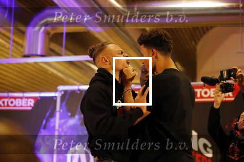 Almere 26 september 2019
Presentatie influencer boxing avond in sportcentrum Almere. Luca Gilliot