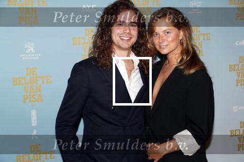 Amsterdam 7 oktober 2019
Premiere de belofte van Pisa in Tuschinski. Lucas Hamming met vriendin