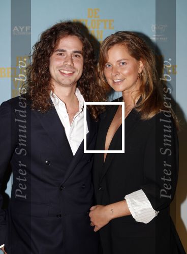 Amsterdam 7 oktober 2019
Premiere de belofte van Pisa in Tuschinski. Lucas Hamming met vriendin