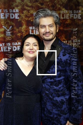 Amsterdam 14 oktober 2019
Premiere Wat is dan liefde in Tuschinski. Maarten Heijmans met zijn zus en ouders