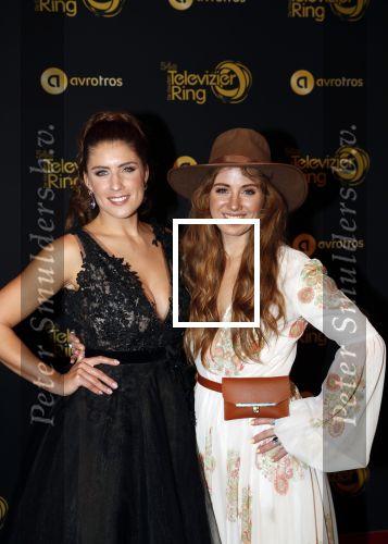 Amsterdam 9 oktober 2019
Uitreiking televizierring 2019 in AFAS Live. Marieke Elsinga met een goede vriendin