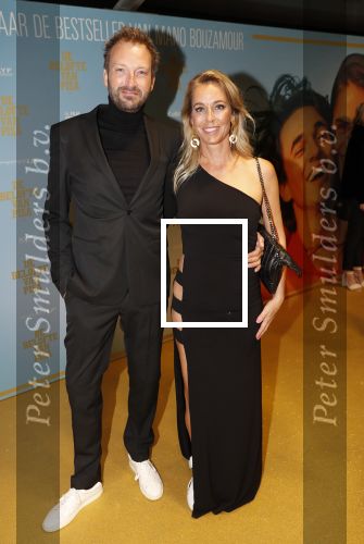 Amsterdam 7 oktober 2019
Premiere de belofte van Pisa in Tuschinski. Marion Pauw met partner