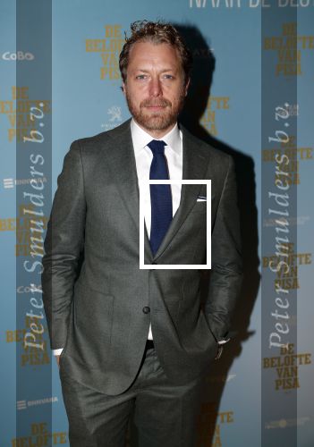Amsterdam 7 oktober 2019
Premiere de belofte van Pisa in Tuschinski. Mark v Eeuwen  met regisseur Flikken Rotterdam