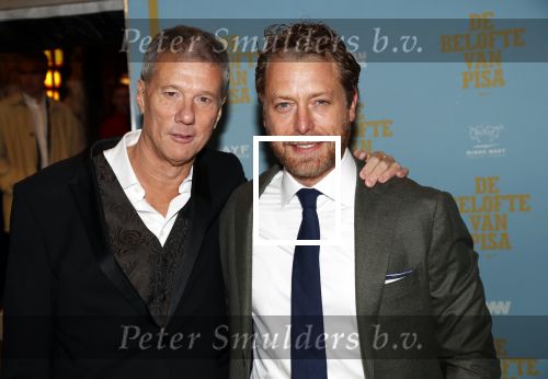 Amsterdam 7 oktober 2019
Premiere de belofte van Pisa in Tuschinski. Mark v Eeuwen  met regisseur Flikken Rotterdam