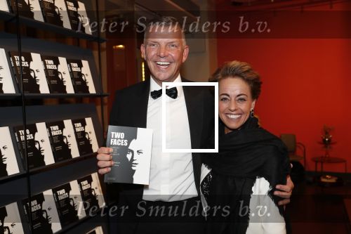 Amsterdam 12 november 2019
lancering van het boek Two Faces van Ali Pirayesh in the Dutchess.
Mark v Nieuwkerk met zijn vrouw