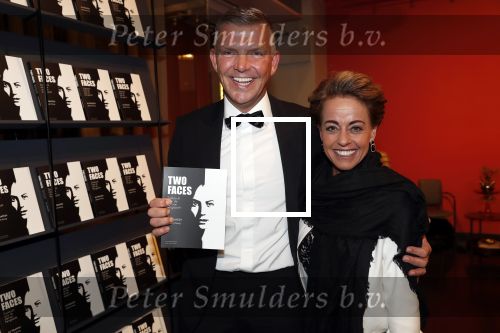 Amsterdam 12 november 2019
lancering van het boek Two Faces van Ali Pirayesh in the Dutchess.
Mark v Nieuwkerk met zijn vrouw