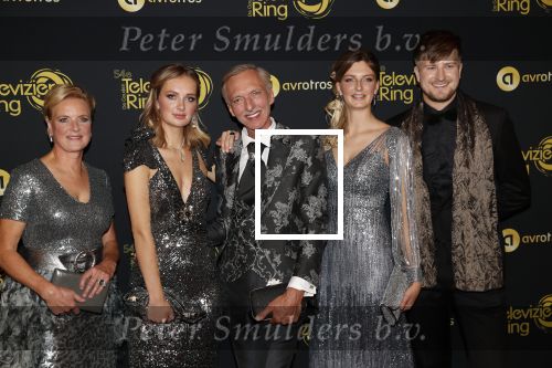 Amsterdam 9 oktober 2019
Uitreiking televizierring 2019 in AFAS Live., Winnaar Martien Meiland  met zijn familie