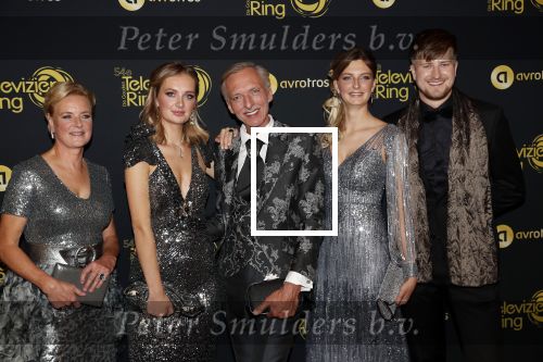 Amsterdam 9 oktober 2019
Uitreiking televizierring 2019 in AFAS Live., Winnaar Martien Meiland  met zijn familie