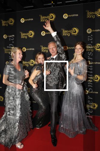 Amsterdam 9 oktober 2019
Uitreiking televizierring 2019 in AFAS Live. Winnaar Martien Meiland met zijn familie