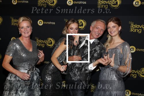 Amsterdam 9 oktober 2019
Uitreiking televizierring 2019 in AFAS Live. Winnaar Martien Meiland met zijn familie