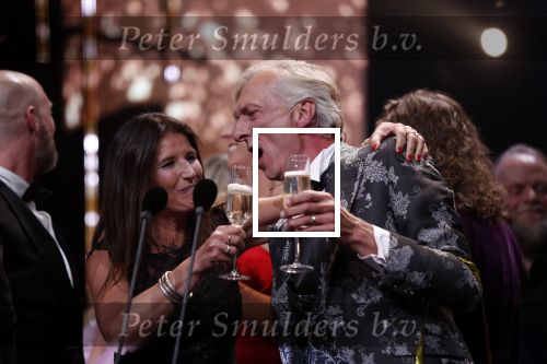 Amsterdam 9 oktober 2019
Uitreiking televizierring 2019 in AFAS Live. Winnaar Martien Meiland met zijn familie