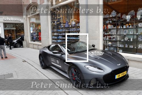 Amsterdam 16 oktober 2019
Presentatie nieruwe Tag Heuer Max Verstappen horloge bij Majestic. Max arriveert in een speciale Aston Martin op de dam in Amsterdam. Shelly sterk presenteert de presentatie.
