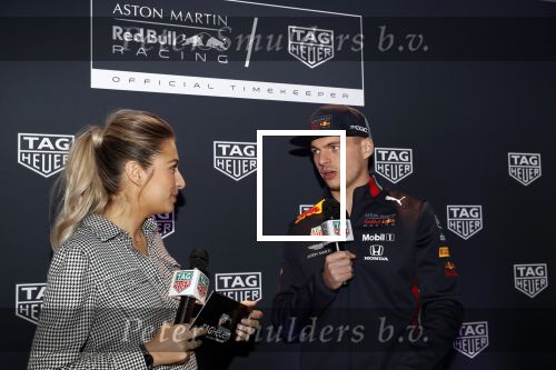 Amsterdam 16 oktober 2019
Presentatie nieruwe Tag Heuer Max Verstappen horloge bij Majestic. Max arriveert in een speciale Aston Martin op de dam in Amsterdam. Shelly sterk presenteert de presentatie.