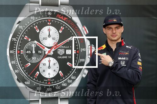 Amsterdam 16 oktober 2019
Presentatie nieruwe Tag Heuer Max Verstappen horloge bij Majestic. Max arriveert in een speciale Aston Martin op de dam in Amsterdam. Shelly sterk presenteert de presentatie.