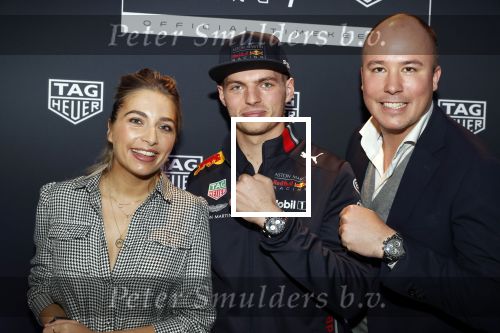 Amsterdam 16 oktober 2019
Presentatie nieruwe Tag Heuer Max Verstappen horloge bij Majestic. Max arriveert in een speciale Aston Martin op de dam in Amsterdam. Shelly sterk presenteert de presentatie.