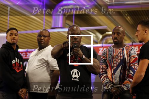 Almere 26 september 2019
Presentatie influencer boxing avond in sportcentrum Almere. Melvin Manhoef