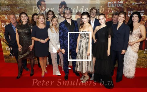 Amsterdam 14 oktober 2019
Premiere Wat is dan liefde in Tuschinski. Monica Geuze kwam met partner Lars Veldwijk